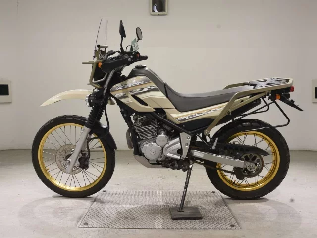 Yamaha SEROW 250-2