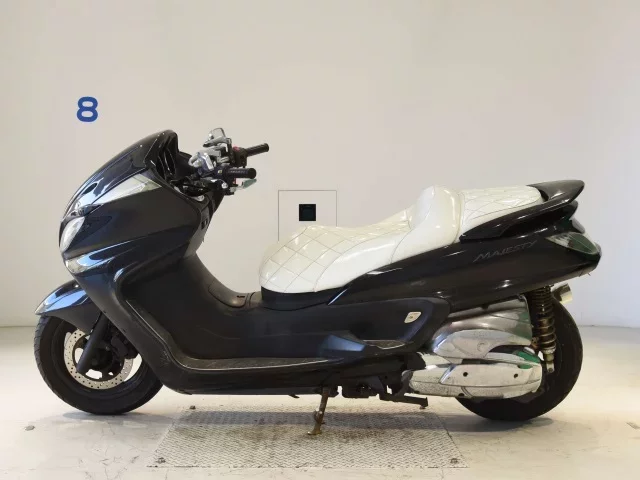 Yamaha MAJESTY 250-3