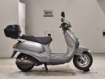 Honda LEAD 100