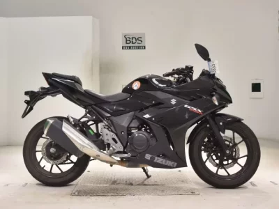 Suzuki GSX250R