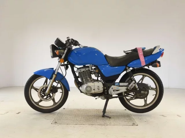 Suzuki EN125