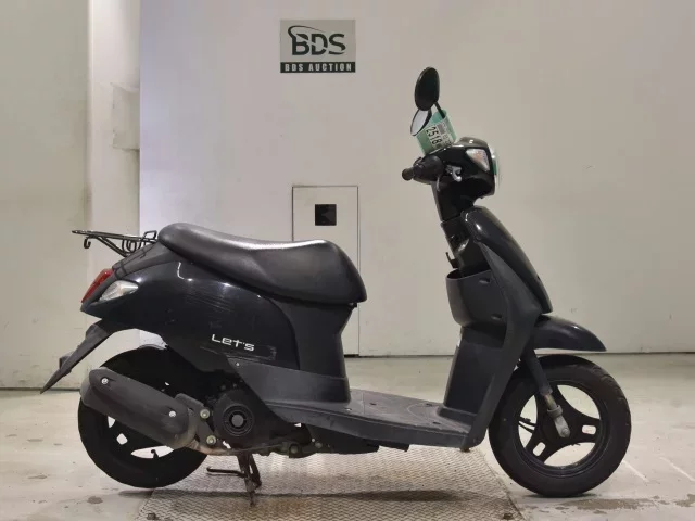 Suzuki LET S