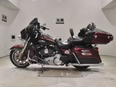 Harley-Davidson HARLEY FLHTCU1690