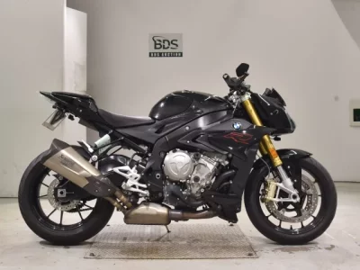BMW BMW S1000R