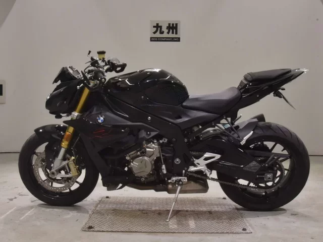 BMW BMW S1000R