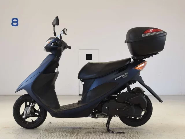 Suzuki ADDRESS V50-3