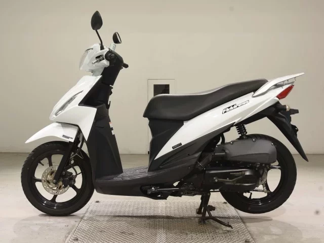 Suzuki ADDRESS110-2