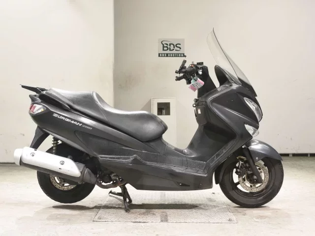 Suzuki BURGMAN200