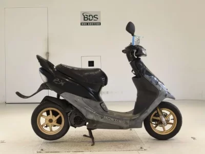 Honda DIO