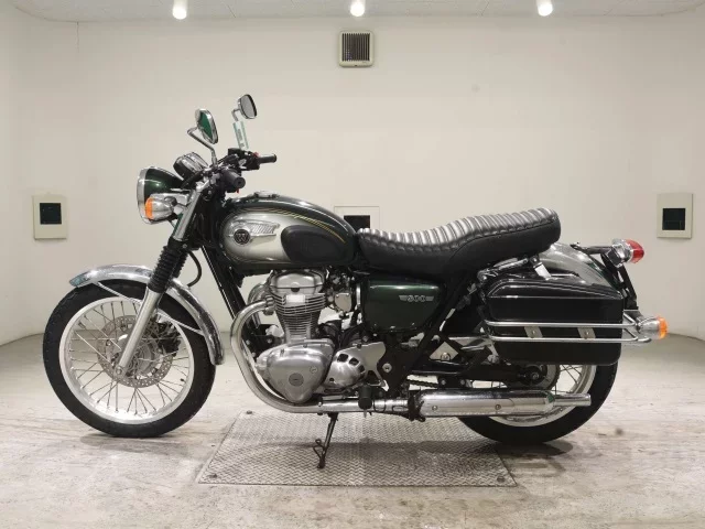 Kawasaki W800