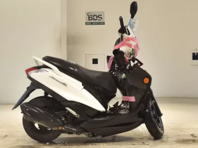 Yamaha AXIS125Z