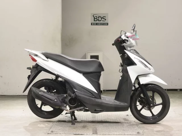 Suzuki ADDRESS110-2