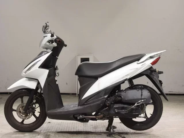 Suzuki ADDRESS110-2