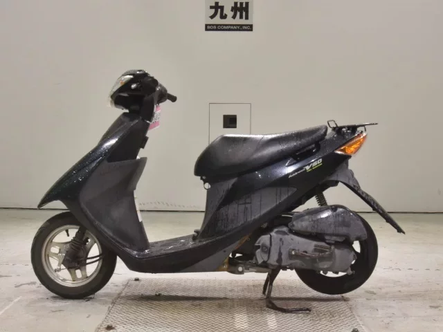Suzuki ADDRESS V50