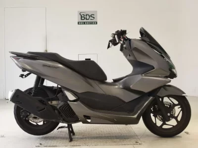 Honda PCX125-4