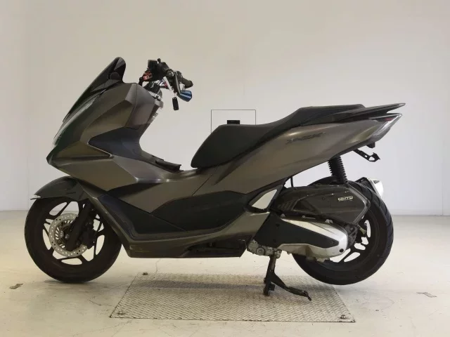 Honda PCX125-4