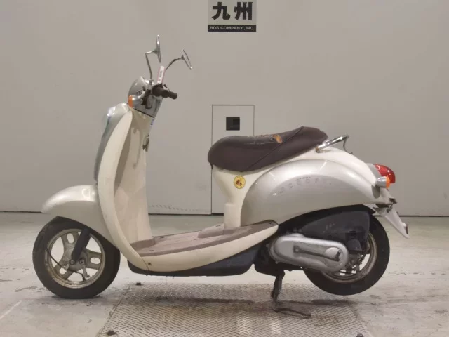 Honda CREA SCOOPY
