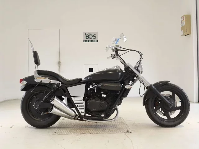 Honda MAGNA 250