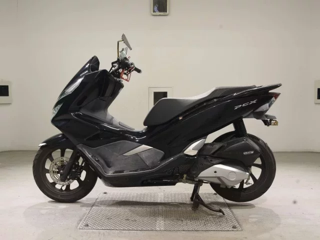 Honda PCX125-3