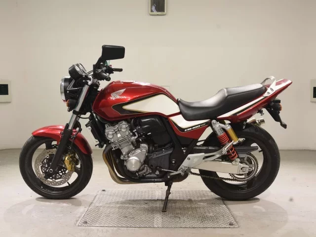Honda CB400SFV-4