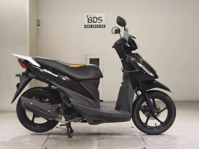 Suzuki ADDRESS110-2