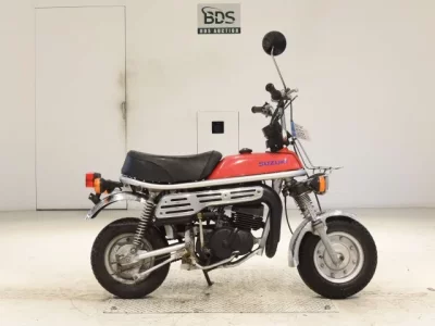 Suzuki PV50