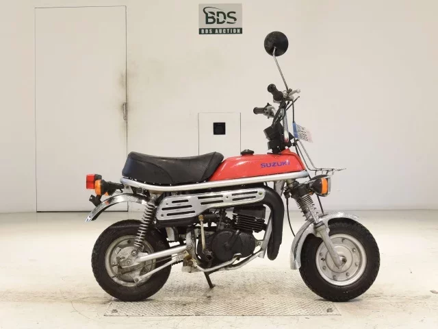 Suzuki PV50