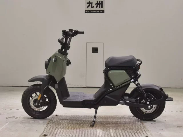 Honda ZOOMER E