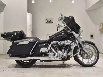 Harley-Davidson HARLEY FLHR1580