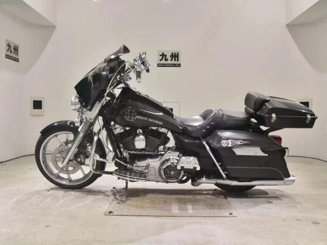 Harley-Davidson HARLEY FLHR1580