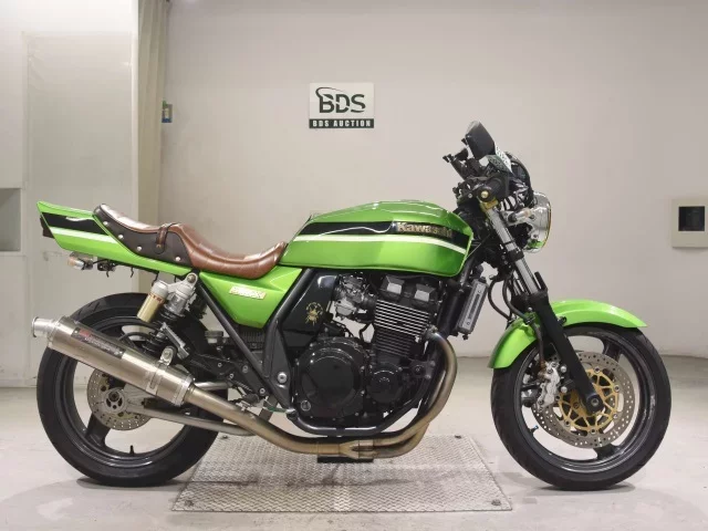 Kawasaki ZRX400