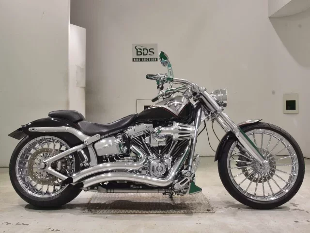 Harley-Davidson HARLEY FXSB BREAKOUT CVO