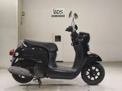 Yamaha VINO-4