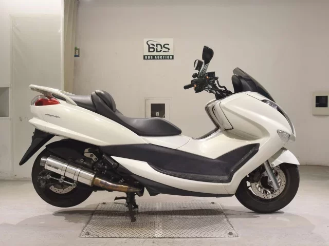 Yamaha MAJESTY 250-4