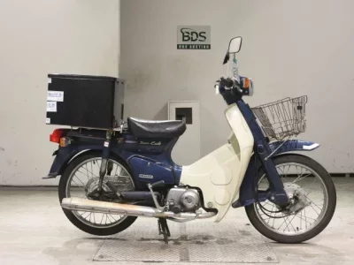 Honda C90