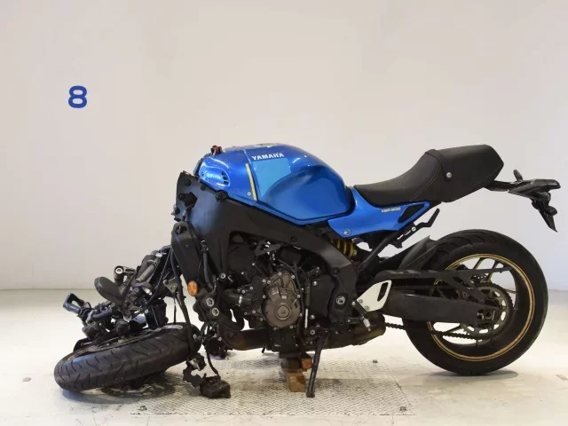 Yamaha XSR900-2