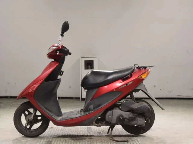 Suzuki ADDRESS V50-3