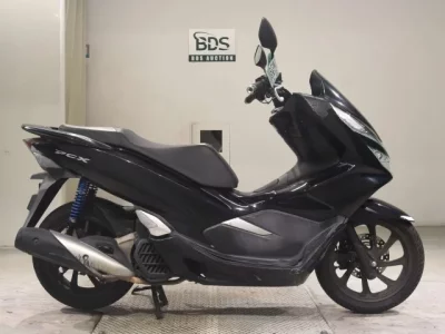 Honda PCX125-3