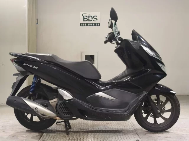 Honda PCX125-3