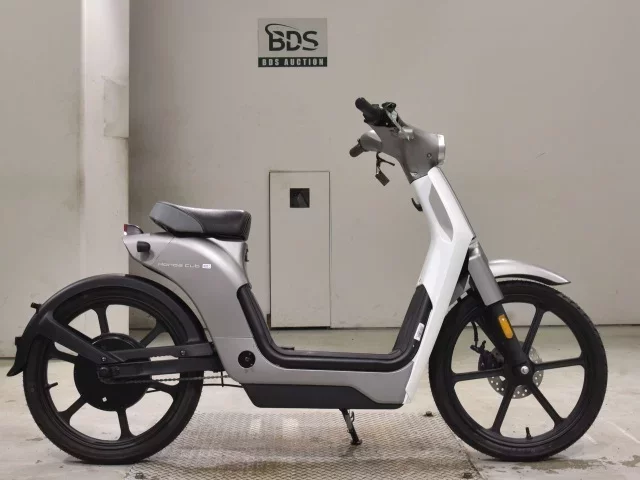 Honda CUB E