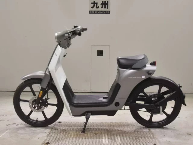 Honda CUB E