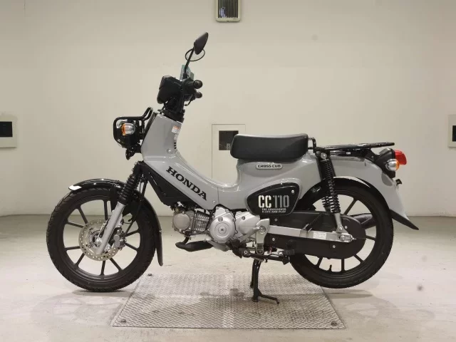 Honda CROSS CUB 110-3