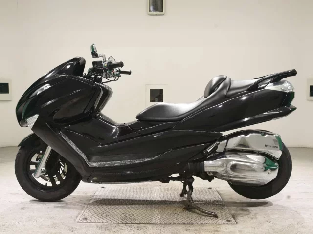 Yamaha MAJESTY 250-4
