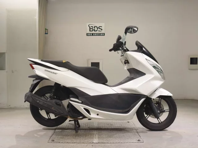Honda PCX125-2