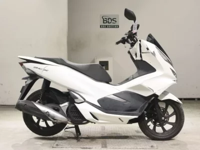 Honda PCX125-3