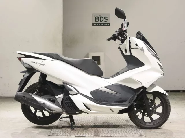 Honda PCX125-3