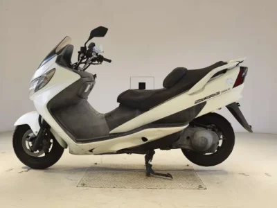 Suzuki SKYWAVE 250S-2