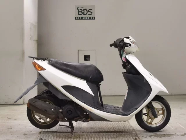 Suzuki ADDRESS V50