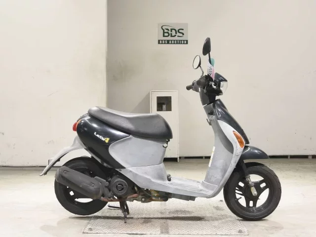 Suzuki LET S4