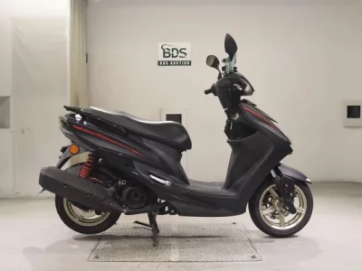 Yamaha CYGNUS 125XSR-3